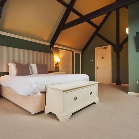 Rose And Crown Yealmpton Hotel Eksteriør billede