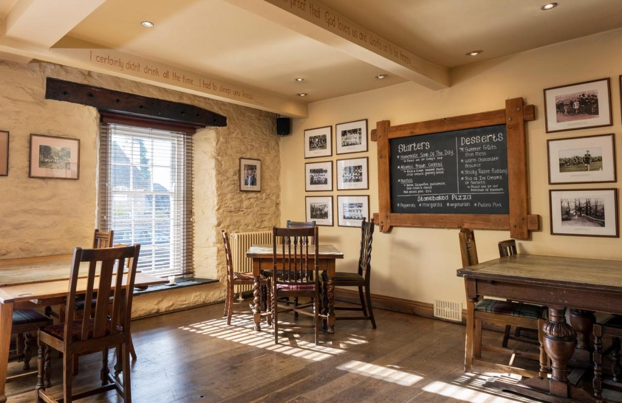 Rose And Crown Yealmpton Hotel Eksteriør billede