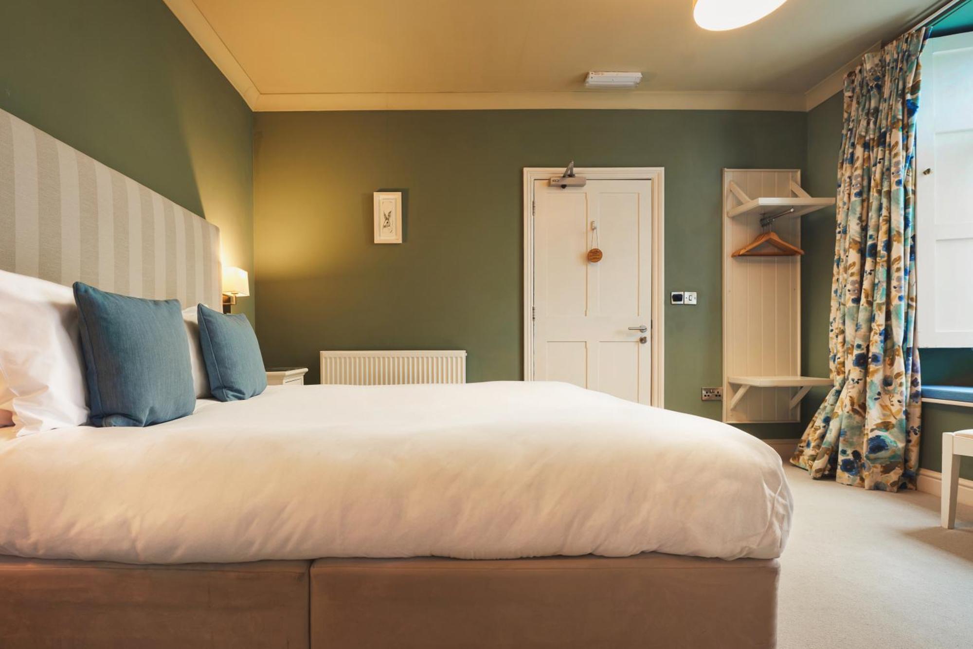 Rose And Crown Yealmpton Hotel Eksteriør billede