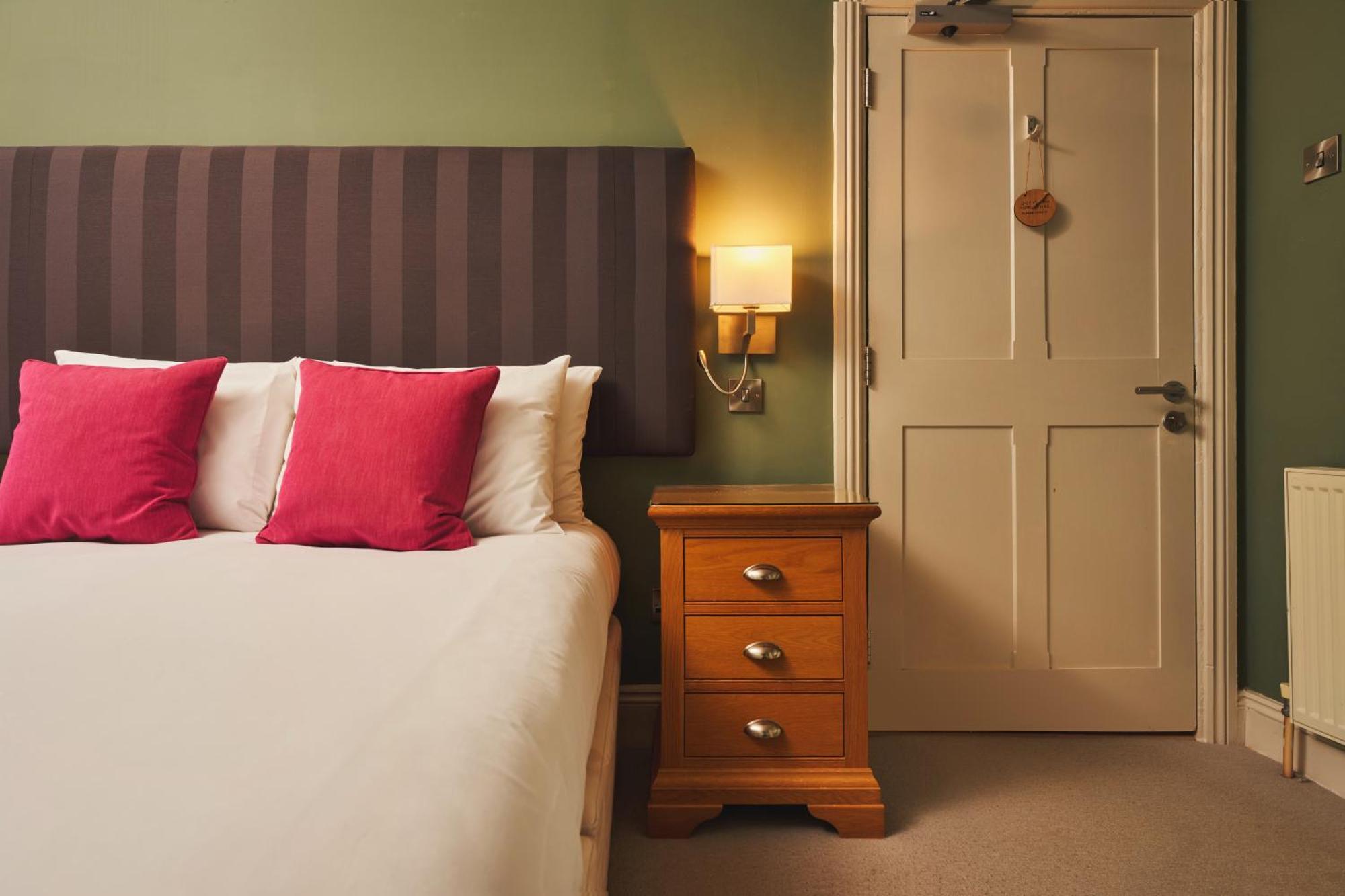 Rose And Crown Yealmpton Hotel Værelse billede
