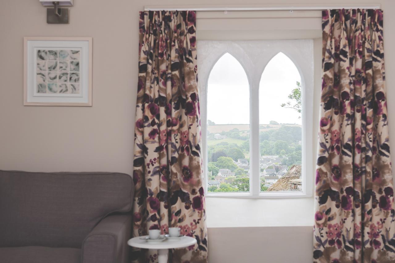 Rose And Crown Yealmpton Hotel Eksteriør billede